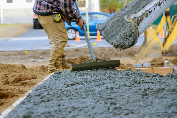 Best Concrete Sidewalk Installation  in China Lake Acres, CA